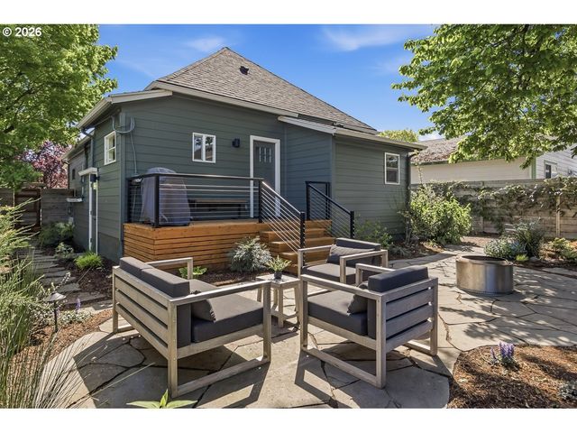 6207 Ne 12TH Ave, Portland, OR 97211