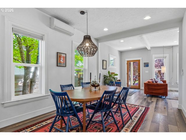 6207 Ne 12TH Ave, Portland, OR 97211