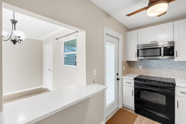 5996 HIBISCUS DRIVE 6, Bradenton, FL 34207
