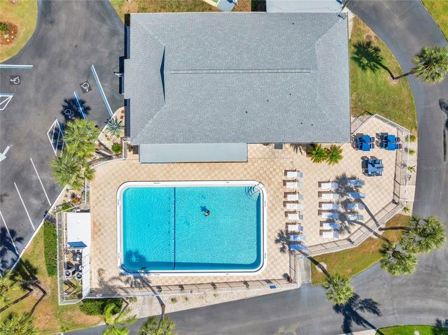 5996 HIBISCUS DRIVE 6, Bradenton, FL 34207