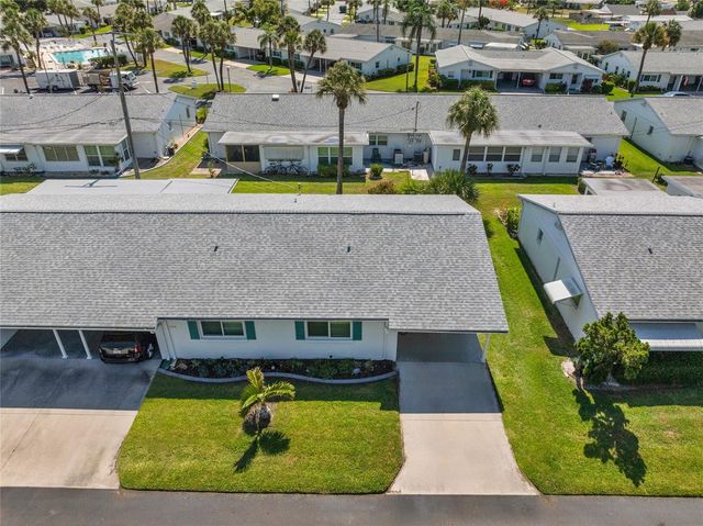 5996 HIBISCUS DRIVE 6, Bradenton, FL 34207