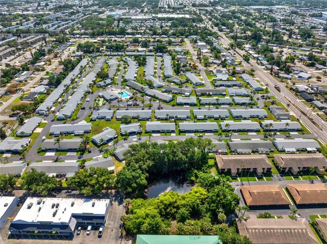 5996 HIBISCUS DRIVE 6, Bradenton, FL 34207