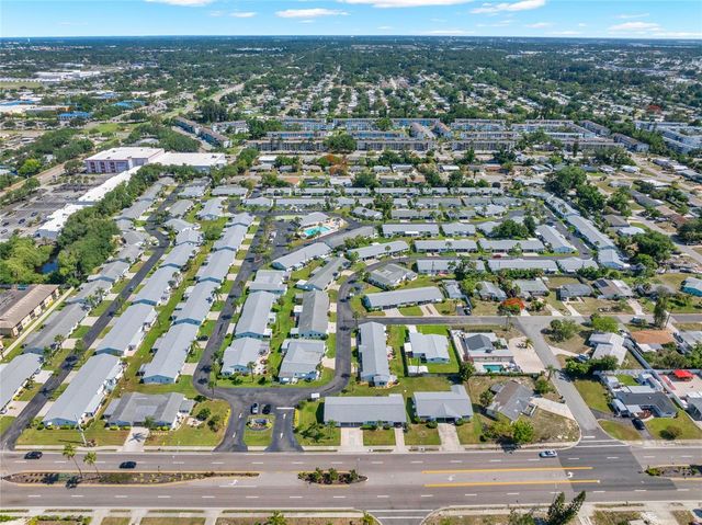 5996 HIBISCUS DRIVE 6, Bradenton, FL 34207