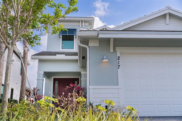 217 SE Fascino Circle, Port St. Lucie, Port St Lucie, FL 34984