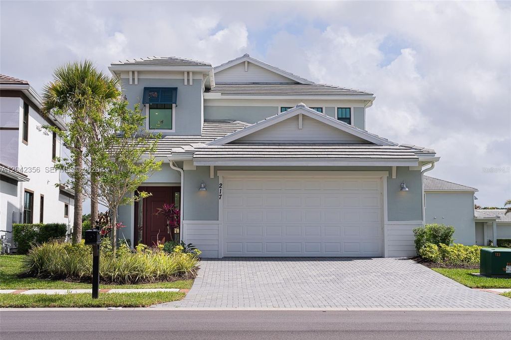 217 SE Fascino Circle, Port St. Lucie, Port St Lucie, FL 34984