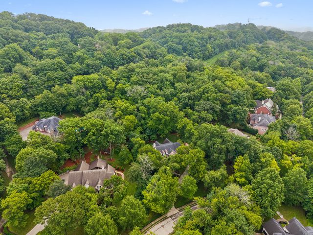 2025 Waterstone Dr, Franklin, TN 37069