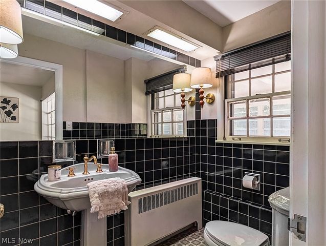257 Sand Run Road, Akron, OH 44313