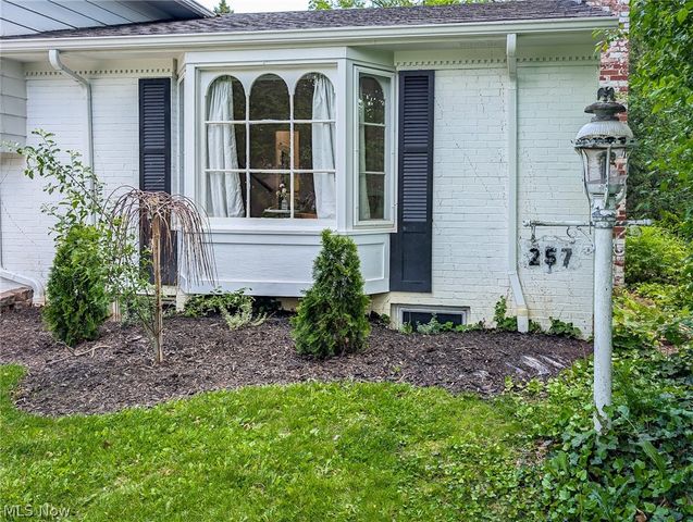 257 Sand Run Road, Akron, OH 44313