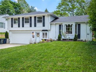 257 Sand Run Road, Akron, OH 44313