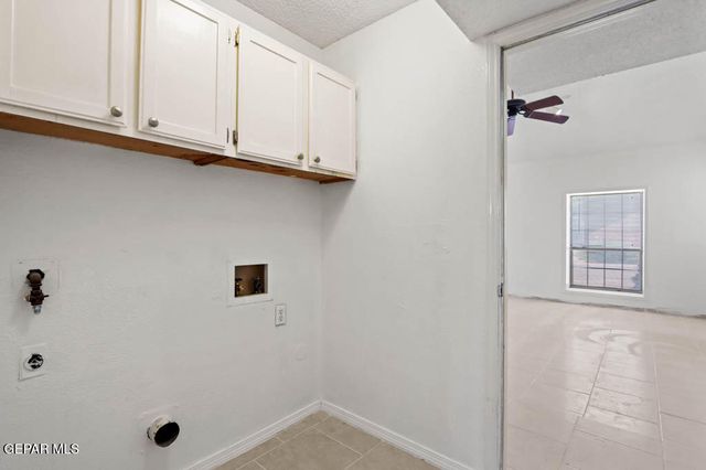 1478 GENE TORRES Drive, El Paso, TX 79936