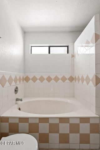 1478 GENE TORRES Drive, El Paso, TX 79936