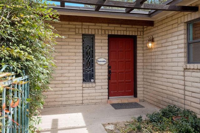 4953 VISTA GRANDE Circle, El Paso, TX 79922