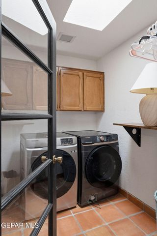 4953 VISTA GRANDE Circle, El Paso, TX 79922