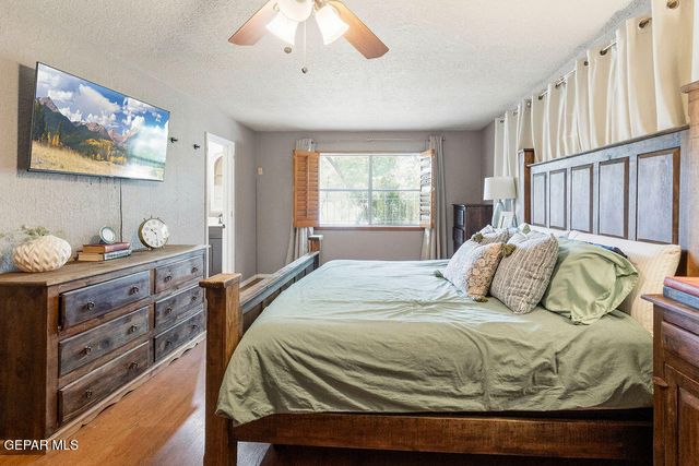 4953 VISTA GRANDE Circle, El Paso, TX 79922