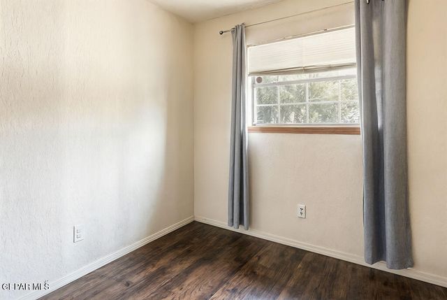 4953 VISTA GRANDE Circle, El Paso, TX 79922