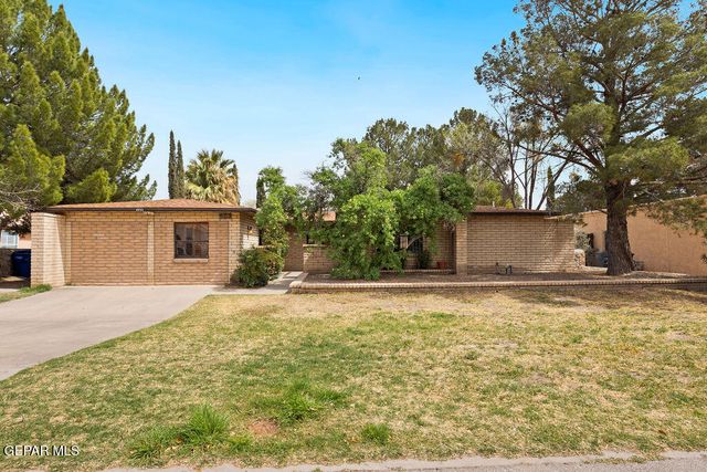 4953 VISTA GRANDE Circle, El Paso, TX 79922