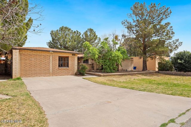 4953 VISTA GRANDE Circle, El Paso, TX 79922