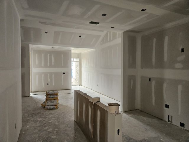 423 W Stonehaus Xing, Antioch, TN 37013