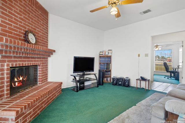 7026 Misty Ridge Dr, Converse, TX 78109