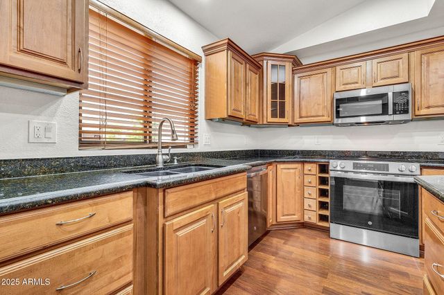 16616 E PALISADES Boulevard 102, Fountain Hills, AZ 85268