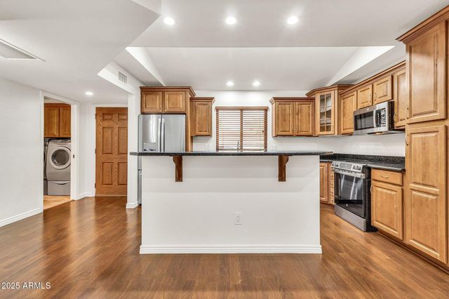 16616 E PALISADES Boulevard 102, Fountain Hills, AZ 85268