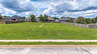 384 Eagle Ridge Drive, Farmington, AR 72730