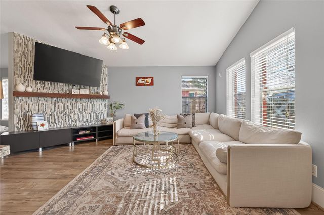 1214 Wesley Drive, Stafford, TX 77477