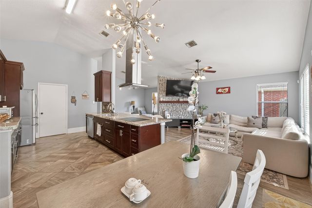 1214 Wesley Drive, Stafford, TX 77477