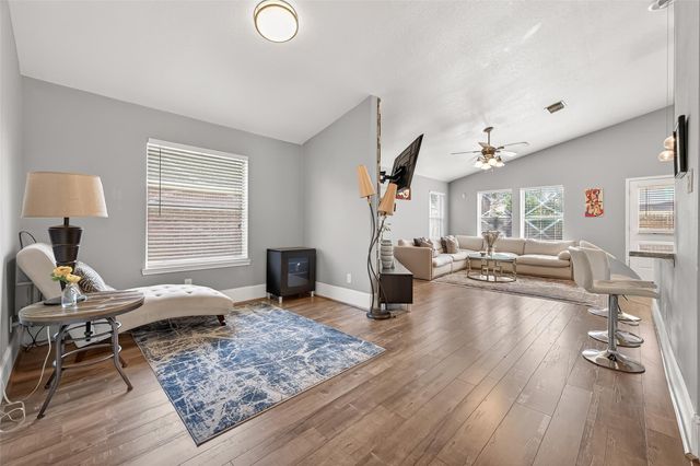 1214 Wesley Drive, Stafford, TX 77477