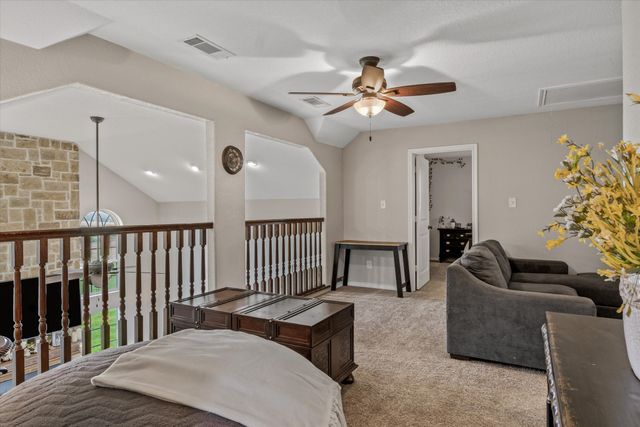 800 VZ County Road 2135, Canton, TX 75103