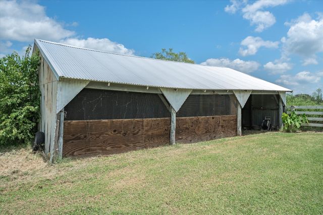 800 VZ County Road 2135, Canton, TX 75103