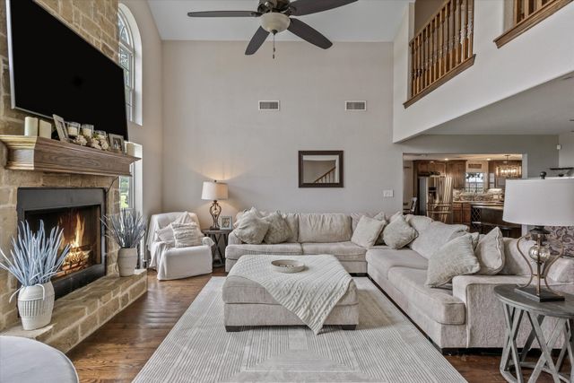 800 VZ County Road 2135, Canton, TX 75103