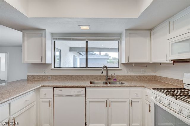 1116 Rock Springs Drive, Las Vegas, NV 89128