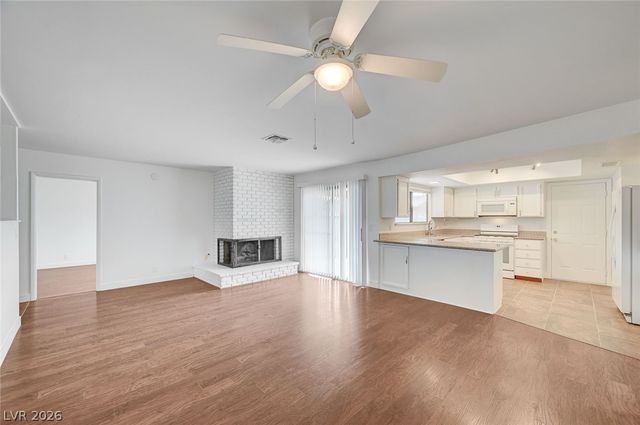 1116 Rock Springs Drive, Las Vegas, NV 89128