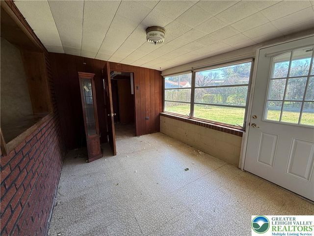 3124 Roxford Road, Allentown City, PA 18103