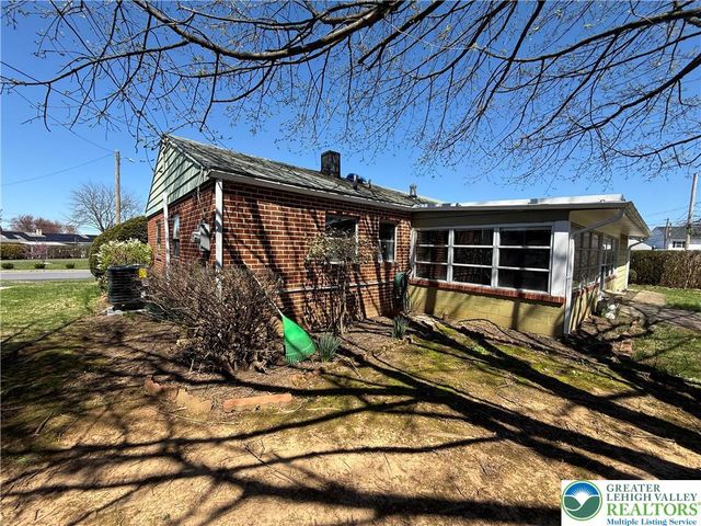 3124 Roxford Road, Allentown City, PA 18103