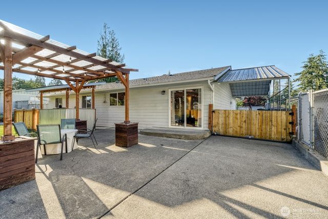2349 SW 341st Place, Federal Way, WA 98023