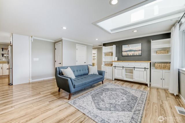 2349 SW 341st Place, Federal Way, WA 98023