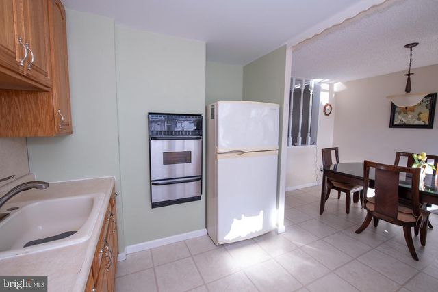 12183 ASTER RD, Philadelphia, PA 19154