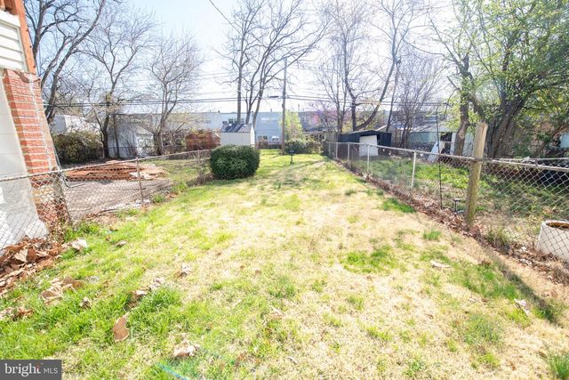 12183 ASTER RD, Philadelphia, PA 19154