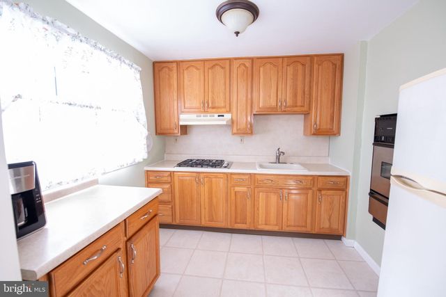 12183 ASTER RD, Philadelphia, PA 19154