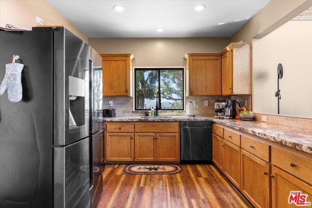28081 Deertrail Drive, Tehachapi, CA 93561