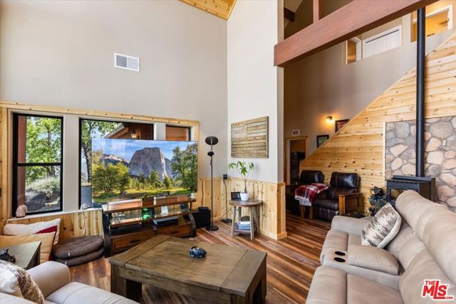 28081 Deertrail Drive, Tehachapi, CA 93561