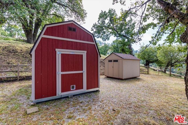 28081 Deertrail Drive, Tehachapi, CA 93561