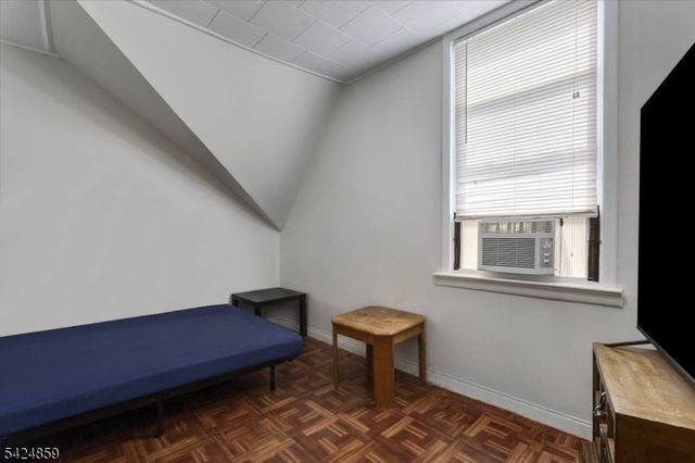 94 Manchester Ave, Paterson City, NJ 07502