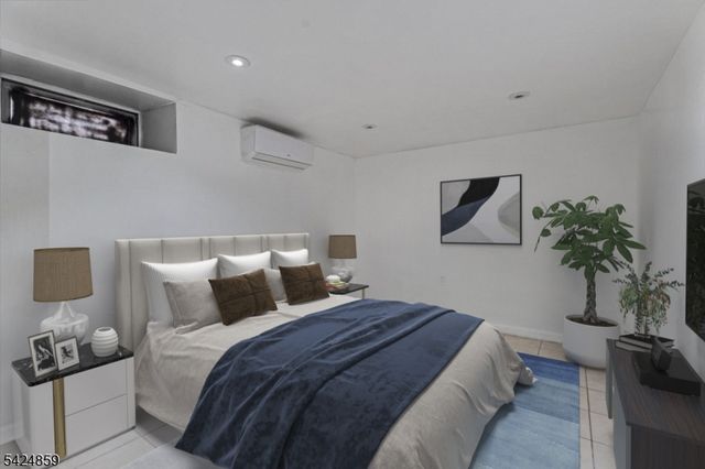 94 Manchester Ave, Paterson City, NJ 07502