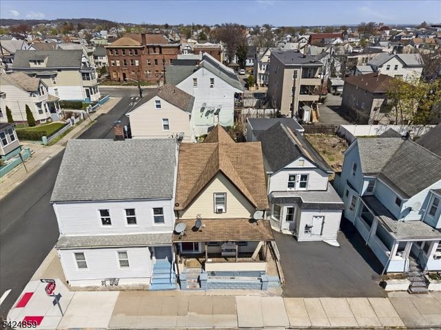 94 Manchester Ave, Paterson City, NJ 07502