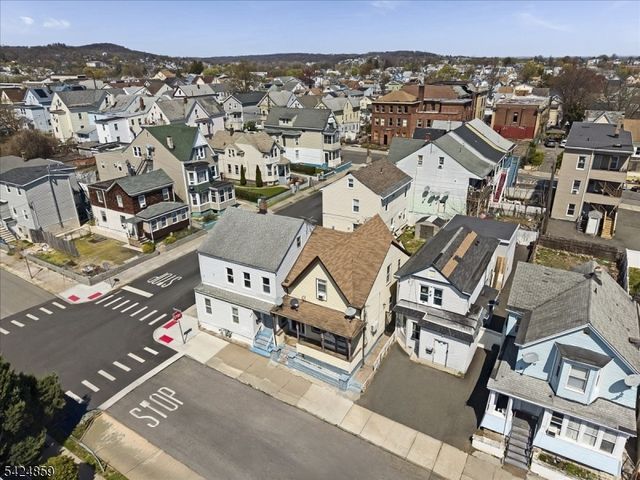 94 Manchester Ave, Paterson City, NJ 07502