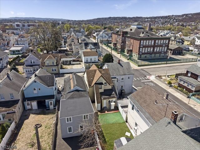 94 Manchester Ave, Paterson City, NJ 07502