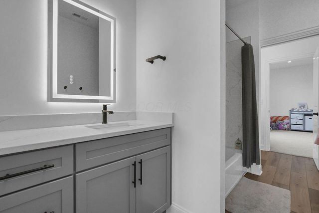 1763 Scenic Bluff Court, Delaware, OH 43015